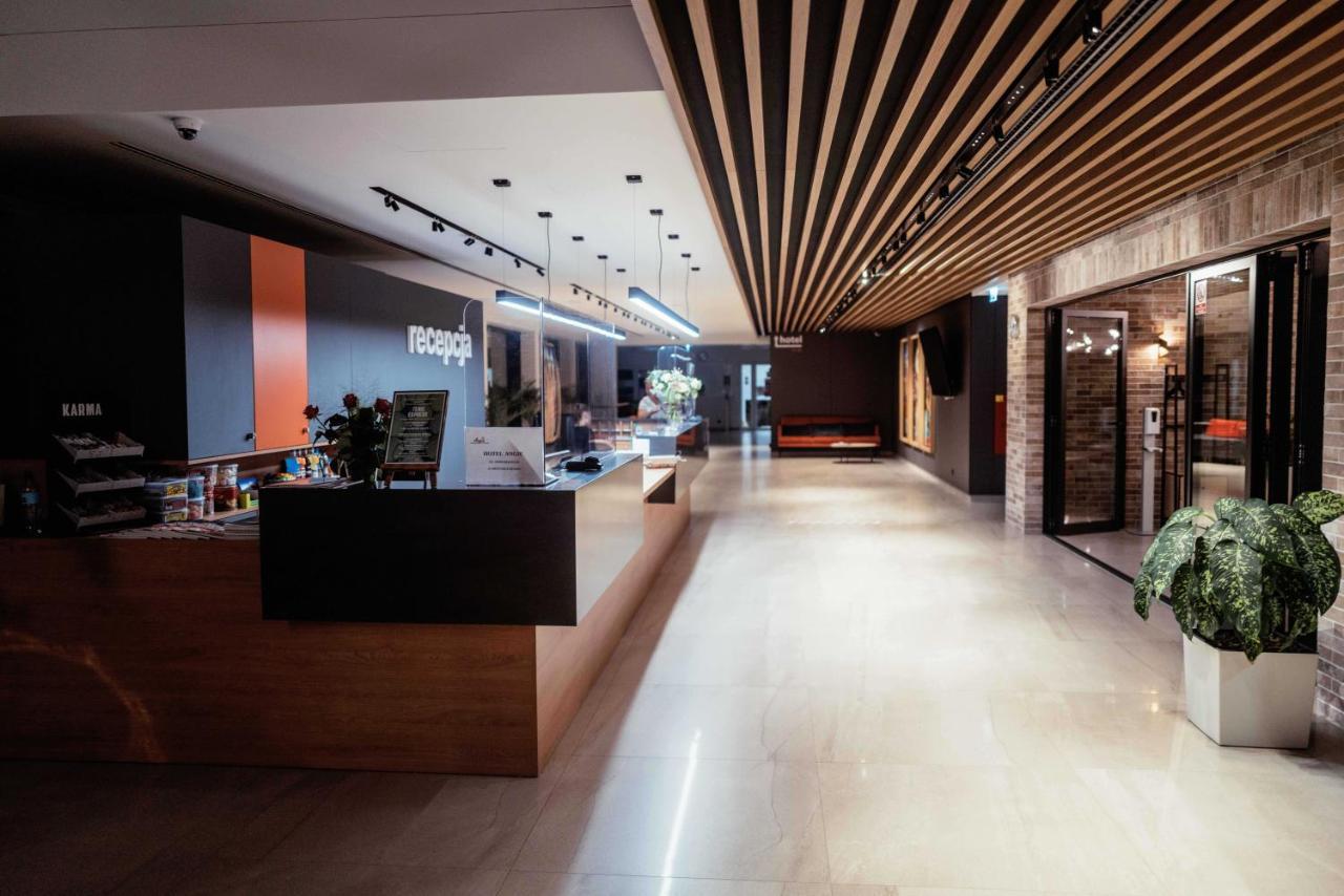 Hotel Angie Puszczykowo Ngoại thất bức ảnh